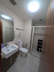 The Lakeshore (D22), Condominium #492234211